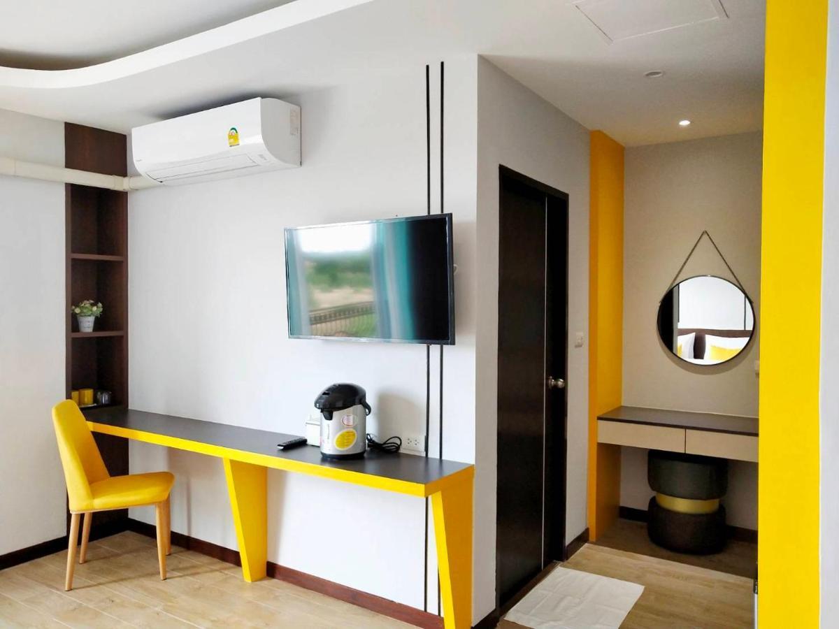 โคโค่ โฮเทล Koco Hotel Nakhonratchasima Exteriér fotografie
