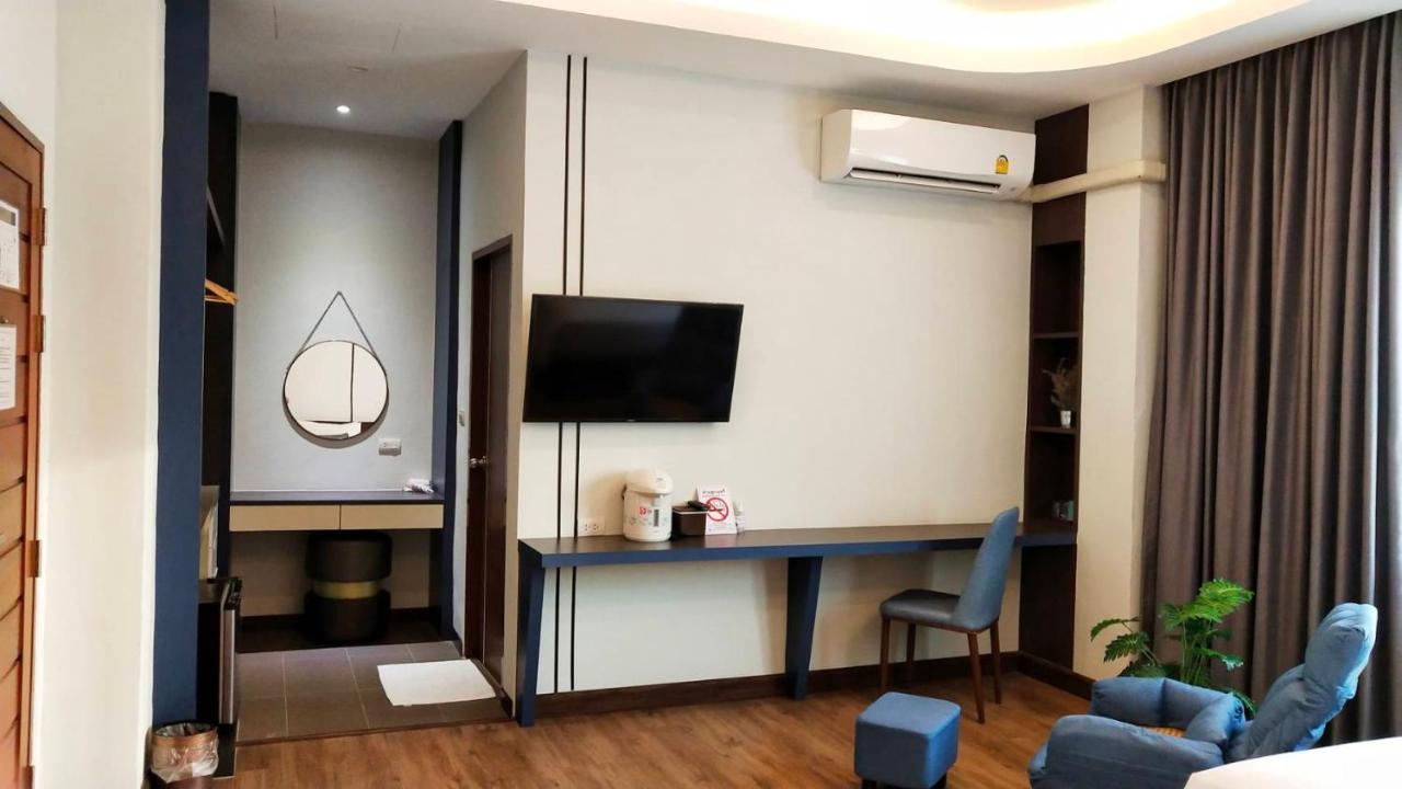 โคโค่ โฮเทล Koco Hotel Nakhonratchasima Exteriér fotografie